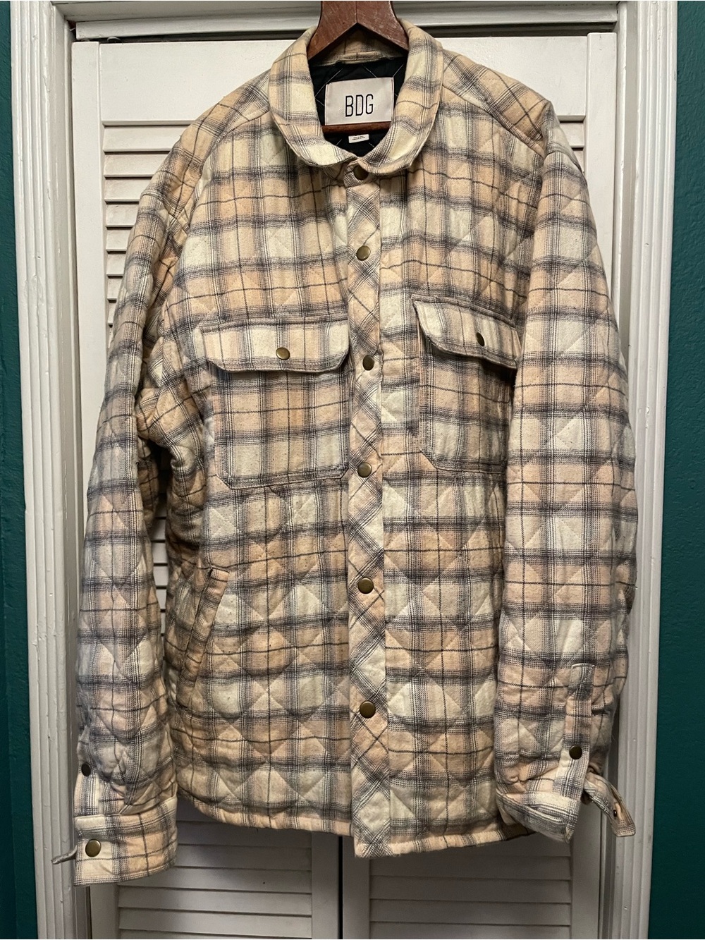 BDG Quilted Plaid Shirt Jacket in Beige and Gray